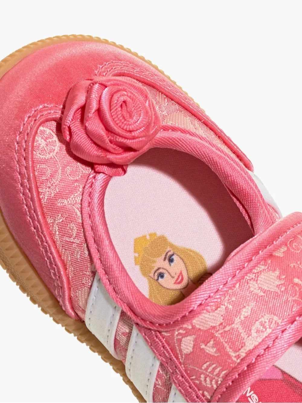 👸🏼 ADIDAS SAMBA JANE x DISNEY PRINCESS AURORA PINK 💖